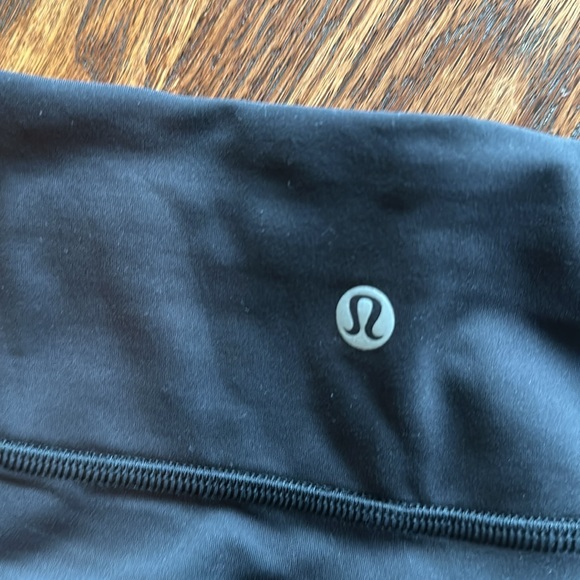 Lululemon Invigorate Leggings - Picture 4 of 7